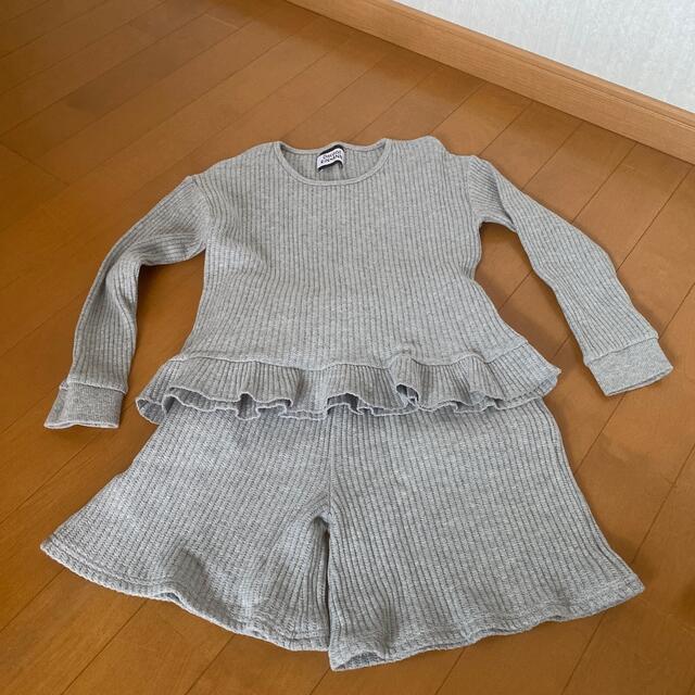 Discoat(ディスコート)のディスコート　キッズ　セットアップ キッズ/ベビー/マタニティのキッズ服女の子用(90cm~)(Tシャツ/カットソー)の商品写真