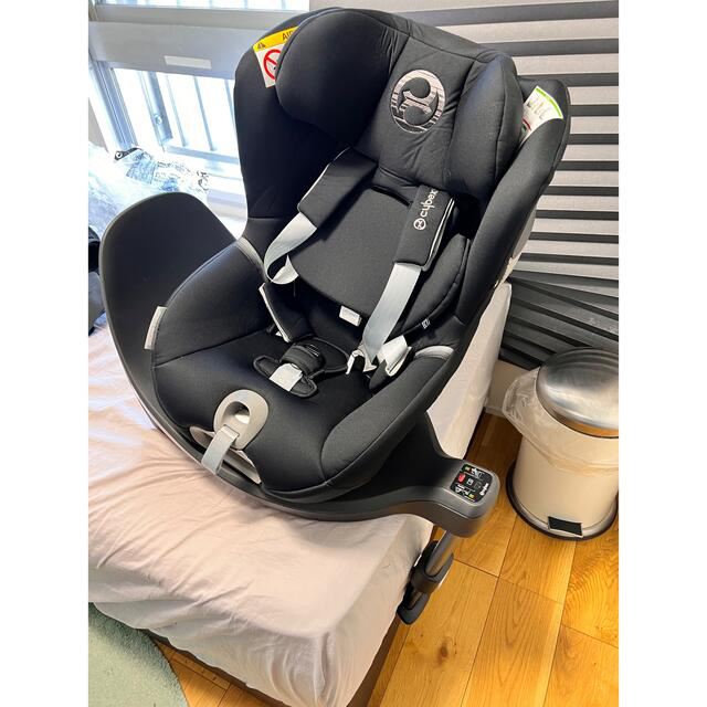 Cybex シローナ i-size チャイルドシート 3