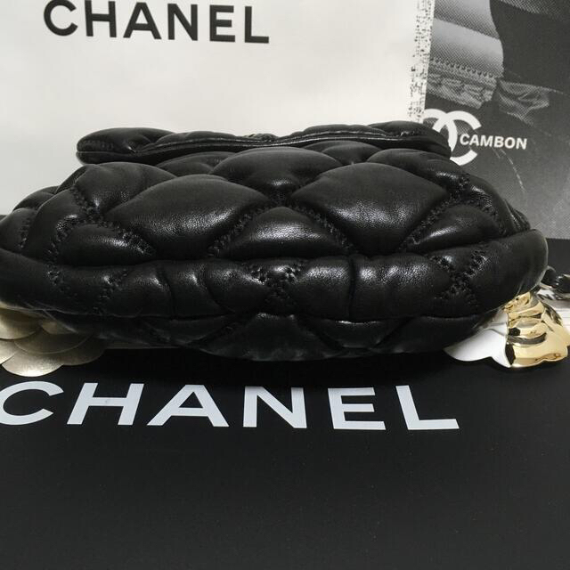 CHANELシャネル【正規品】✨美品✨バブルキルト　マトラッセ　ショルダーバッグ