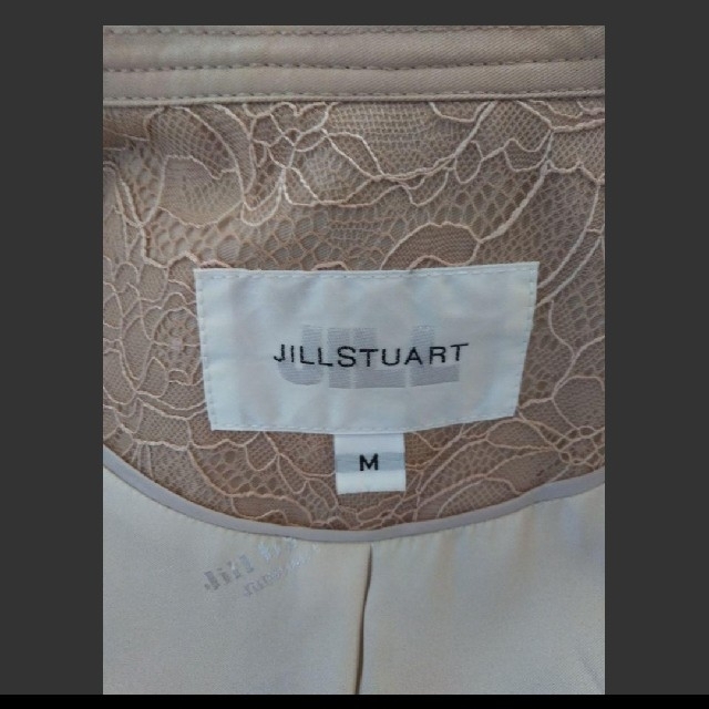 JILL by JILLSTUART(ジルバイジルスチュアート)のJILL by JILLSTUART　トレンチコート　美品 レディースのジャケット/アウター(トレンチコート)の商品写真