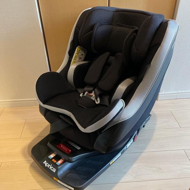 【美品】Aprica チャイルドシート Cururila ISOFIX