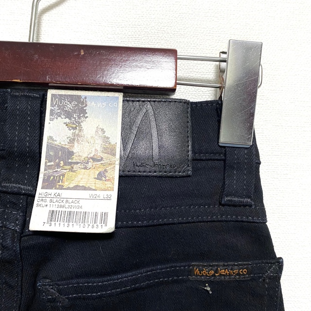 Nudie Jeans(ヌーディジーンズ)のnudie jeans☆HIGH KAI☆ブラックスキニーパンツ☆新品未使用☆ レディースのパンツ(デニム/ジーンズ)の商品写真