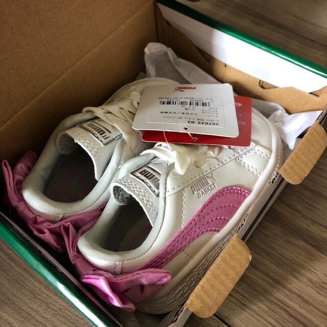 PUMA(プーマ)のタグ付き　新品　未使用品　プーマ　子供靴　12センチ キッズ/ベビー/マタニティのベビー靴/シューズ(~14cm)(スニーカー)の商品写真