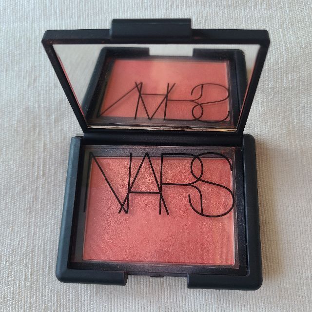 NARS(ナーズ)のNARS brush/ナーズ チーク #4017 コスメ/美容のベースメイク/化粧品(チーク)の商品写真