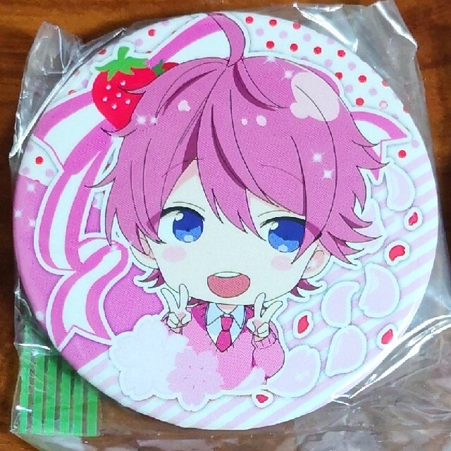 すとぷり すとめも7 さとみくん バッジ デフォ エンタメ/ホビーのタレントグッズ(アイドルグッズ)の商品写真