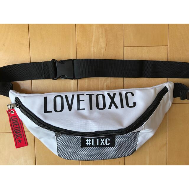 lovetoxic(ラブトキシック)のlovetoxic⭐︎ウエストバック キッズ/ベビー/マタニティのこども用バッグ(その他)の商品写真