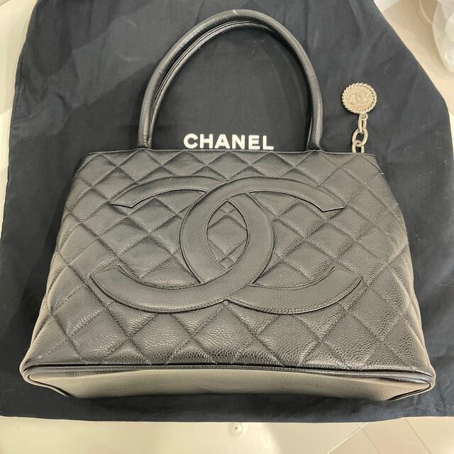 シャネルCHANEL 復刻トート