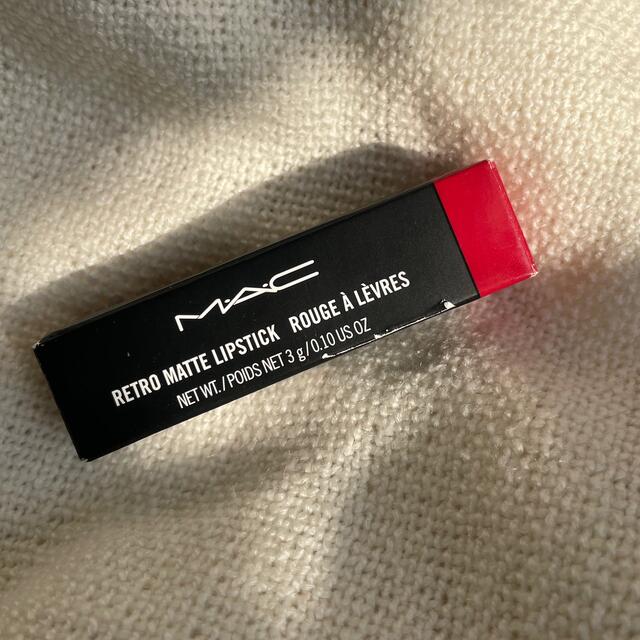 MAC(マック)のMAC RUBY WOO  コスメ/美容のベースメイク/化粧品(口紅)の商品写真