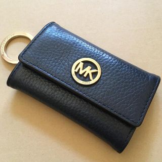 マイケルコース(Michael Kors)の【MICHAEL KORS】キーケース ネイビー×ゴールド(キーケース)