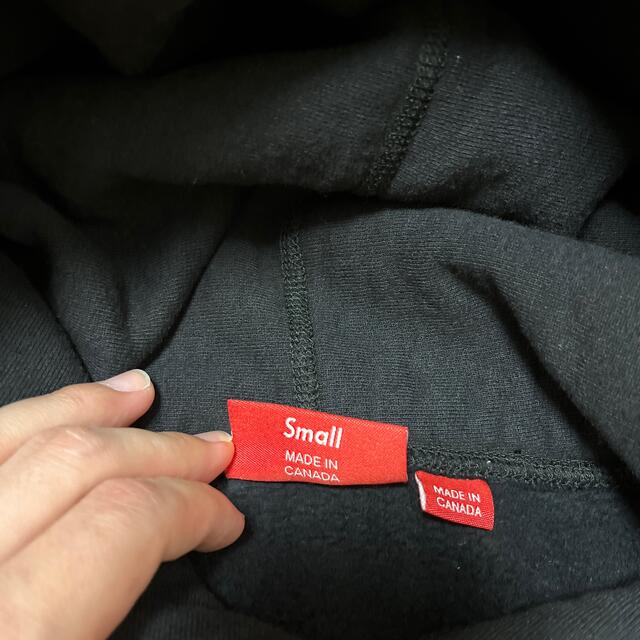 Supreme(シュプリーム)のSUPREME Classic Script Hooded Sweatshirt メンズのトップス(パーカー)の商品写真