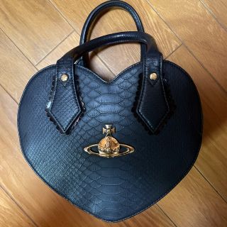 ヴィヴィアンウエストウッド(Vivienne Westwood)のVivienne Westwood ♡ハートバッグ(ハンドバッグ)