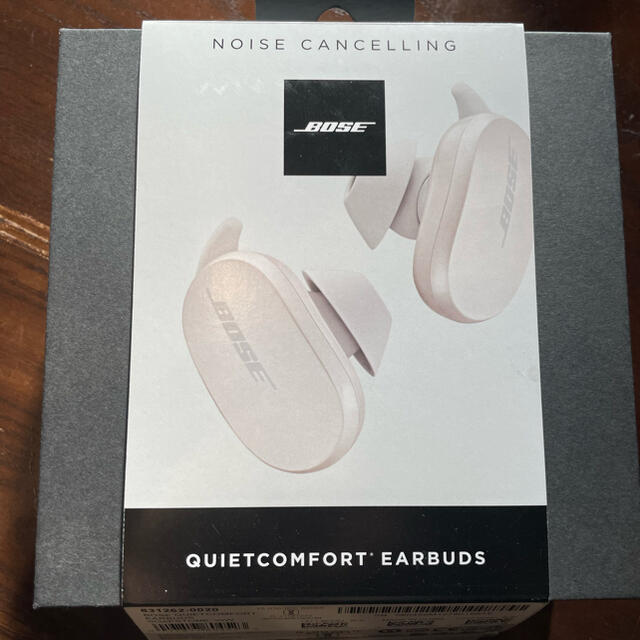 BOSE(ボーズ)のBOSE Quiet Comfort Earbuds ﾜｲﾔﾚｽｲﾔﾎﾝ  スマホ/家電/カメラのスマホアクセサリー(ストラップ/イヤホンジャック)の商品写真