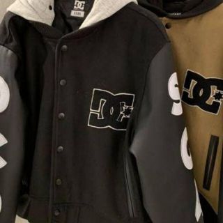 gyda DC コラボstadium jacket