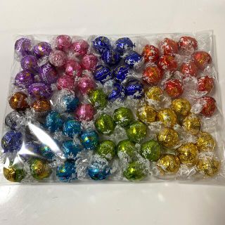 リンツ(Lindt)の【SALE】リンドール　11種　66粒セット(菓子/デザート)