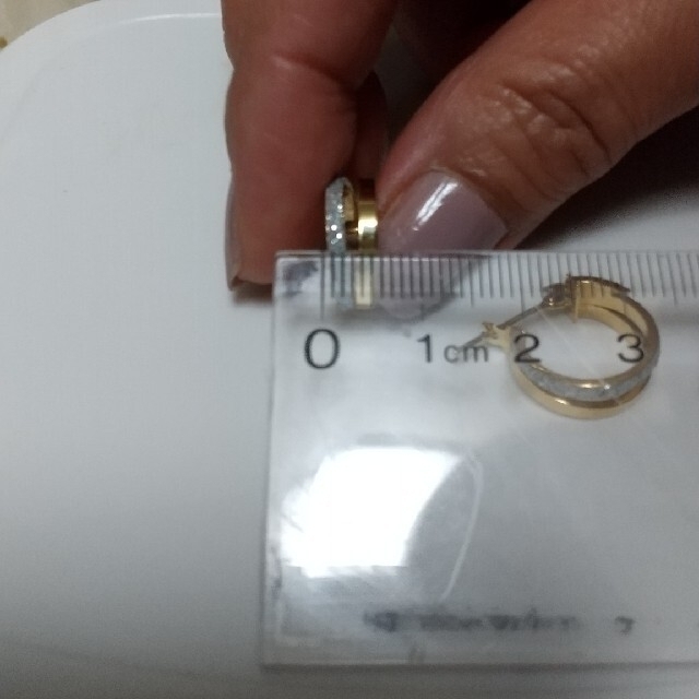 モ二ヨ様専用出品 ミオ、イターリアk18グリッターフープピアス
