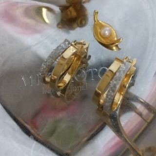 ジュエリーツツミ(JEWELRY TSUTSUMI)のモ二ヨ様専用出品　ミオ、イターリアk18グリッターフープピアス(ピアス)