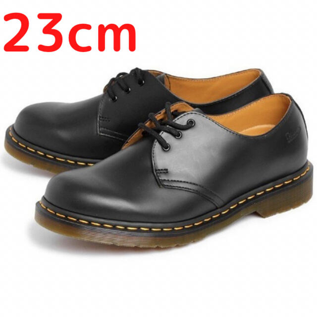 Dr.Martens - ドクターマーチン 3ホール 箱潰れ 黒 23cm UK4の通販 by rk｜ドクターマーチンならラクマ