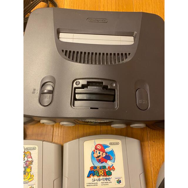 Nintendo 64  本体　カセット　セット エンタメ/ホビーのゲームソフト/ゲーム機本体(家庭用ゲーム機本体)の商品写真