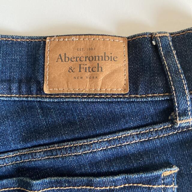 Abercrombie&Fitch(アバクロンビーアンドフィッチ)のレデイース　　キッズ　デニムショートパンツ レディースのパンツ(ショートパンツ)の商品写真