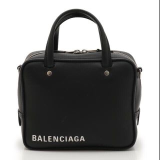 BALENCIAGA バレンシアガ トライアングルスクエア XS 2WAY レザー ハンドバッグ ショルダーバッグ ホワイト レディース 513995