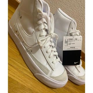 ナイキ(NIKE)の新品　NIKEスニーカー(スニーカー)