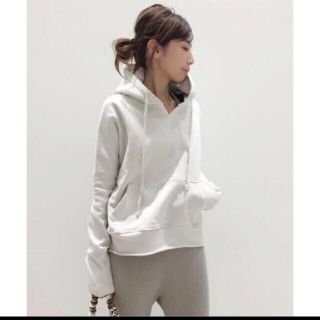 アパルトモンドゥーズィエムクラス(L'Appartement DEUXIEME CLASSE)の【NILI LOTAN/ニリ ロータン】Janie Hoodie(パーカー)