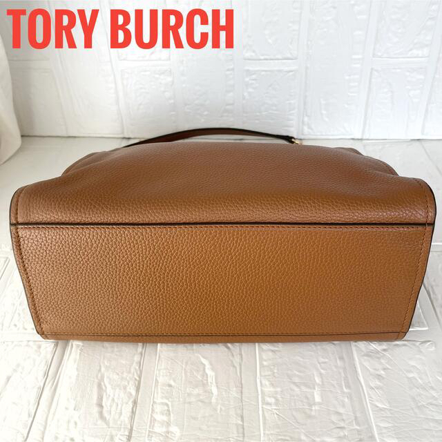 Tory Burch(トリーバーチ)の✨美品✨ トリーバーチ ショルダーバッグ チェーン 肩かけバッグ レディースのバッグ(ショルダーバッグ)の商品写真