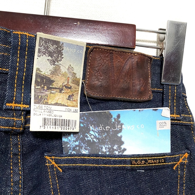 Nudie Jeans(ヌーディジーンズ)のnudie jeans☆TUBE TOM☆リジットスキニーパンツ☆新品未使用☆ レディースのパンツ(デニム/ジーンズ)の商品写真