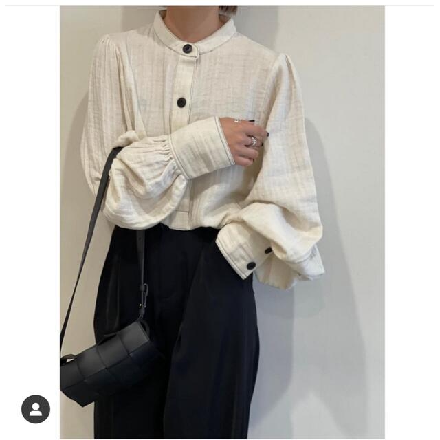 agawd Puffsleeve Gauze Blouseのサムネイル