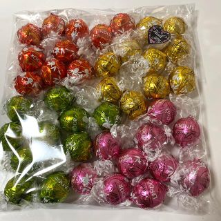 リンツ(Lindt)の【SALE】リンドール　4種×各10粒　40粒セット(菓子/デザート)