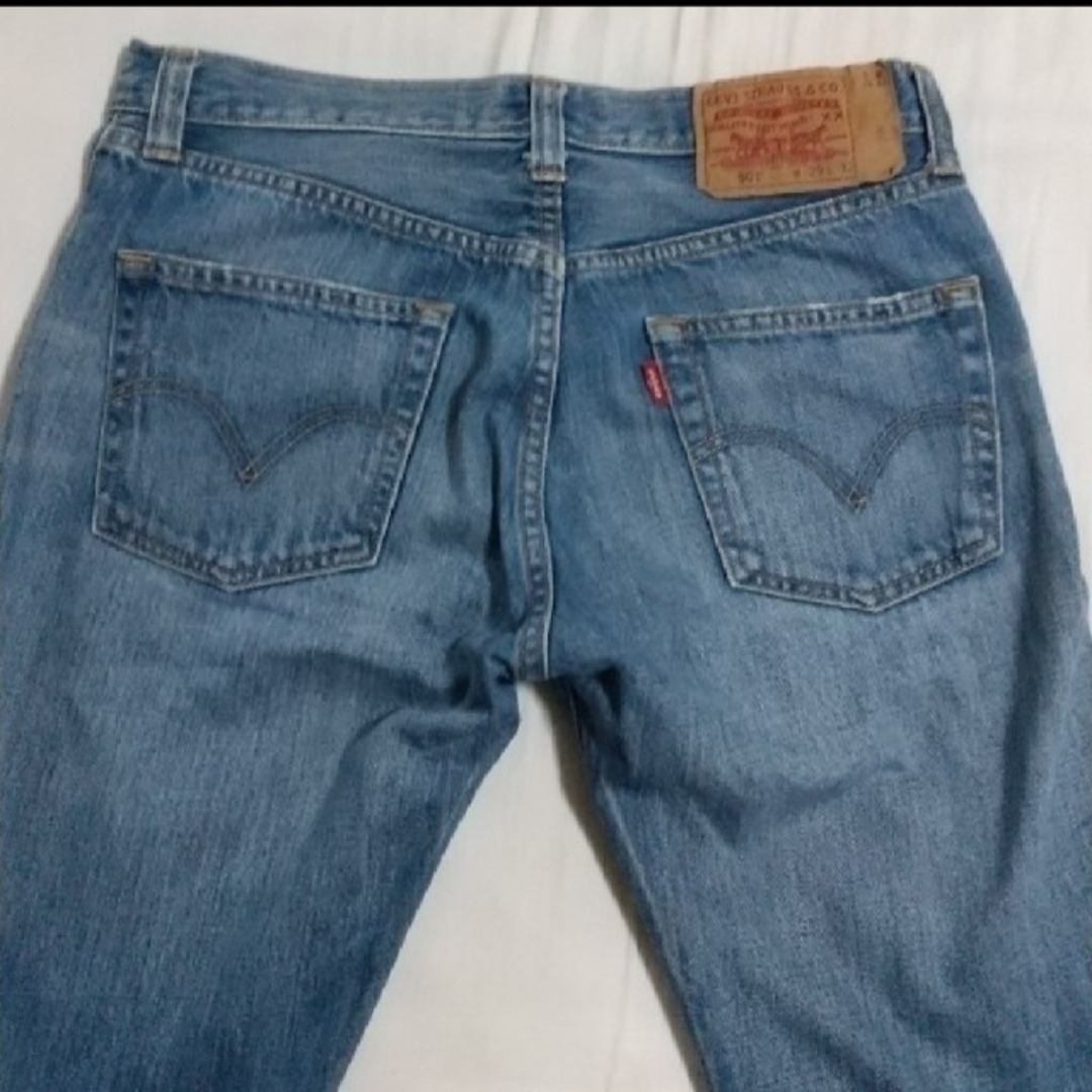 501(ゴーマルイチ)のLEVI'S 501 デニム ジーンズ 青 ブルー W29 L32 メンズのパンツ(デニム/ジーンズ)の商品写真