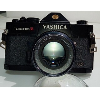 325★美品★シャッター・露出計可動★YASHICA TL ELECTRO X★(フィルムカメラ)