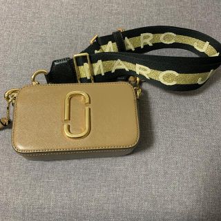 マークバイマークジェイコブス(MARC BY MARC JACOBS)の値引き　マークジェイコブス　ショルダーバック　スナップショットベージュ(ショルダーバッグ)