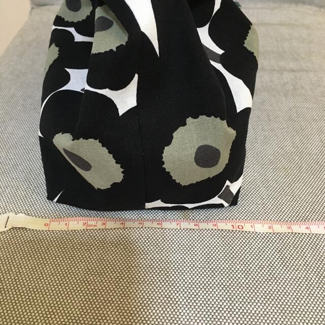 marimekko(マリメッコ)のマリメッコ  お弁当袋　ハンドメイド  キッズ/ベビー/マタニティのこども用バッグ(ランチボックス巾着)の商品写真