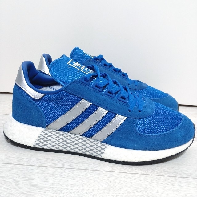 adidas(アディダス)の新品 マラソン 5923 adidas ブースト marathon boost メンズの靴/シューズ(スニーカー)の商品写真