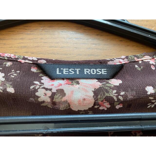 L'EST ROSE(レストローズ)のローズ柄シフォンブラウス*ブラウン*未使用新品 レディースのトップス(シャツ/ブラウス(長袖/七分))の商品写真