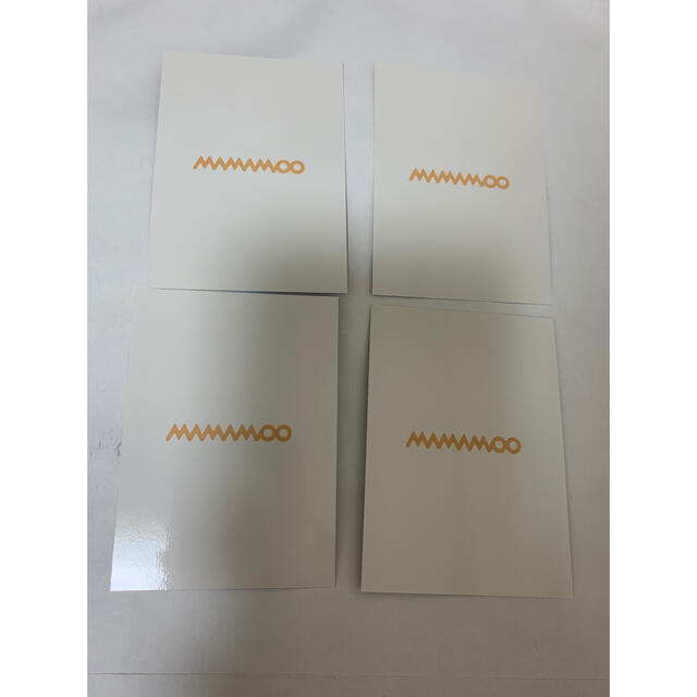 MAMAMOO カード4種 エンタメ/ホビーのタレントグッズ(アイドルグッズ)の商品写真