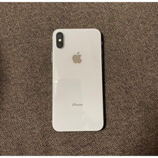 アイフォーン(iPhone)の【SIMフリー】Apple iPhoneX シルバー 64GB(スマートフォン本体)