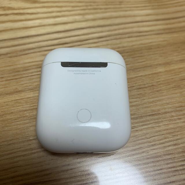 Apple(アップル)のAirPods 第1世代 スマホ/家電/カメラのオーディオ機器(ヘッドフォン/イヤフォン)の商品写真