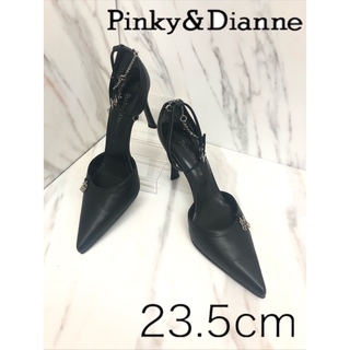 ピンキーアンドダイアン(Pinky&Dianne)の【かわいい♡】PINKY&DIANNE　チャーム　ブラック　黒　37　23.5(ハイヒール/パンプス)