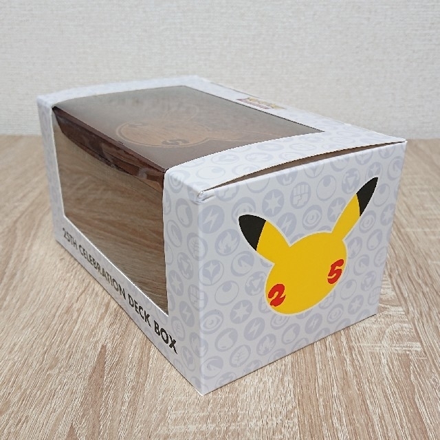 ポケモン Ultra PRO 25周年木製デッキケース ポケモン Ultra PRO 25周年木製デッキケース