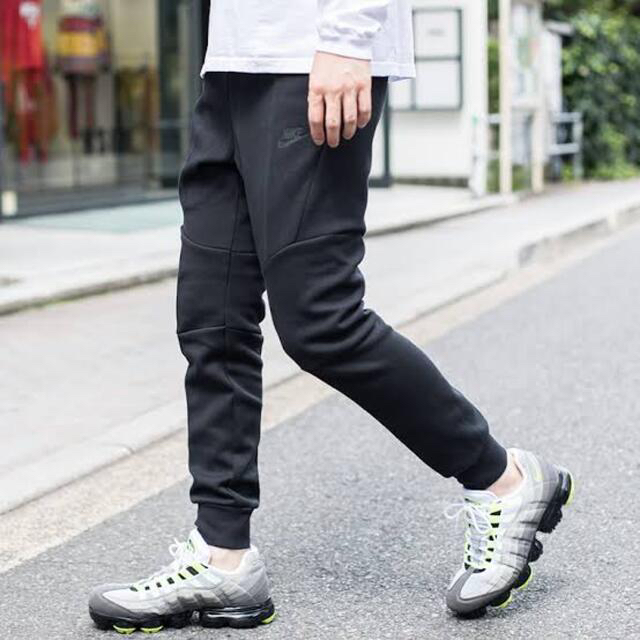 新着 廃盤 黒タグ ナイキ メンズ テックフリース パンツ ブラック