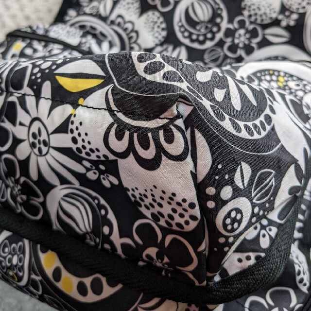 LeSportsac(レスポートサック)のLeSportsac　レスポートサック　 リュック　バックパック レディースのバッグ(リュック/バックパック)の商品写真