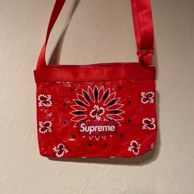 Supreme - supreme Bandana Tarp Side Bag の通販 by sp｜シュプリーム ...