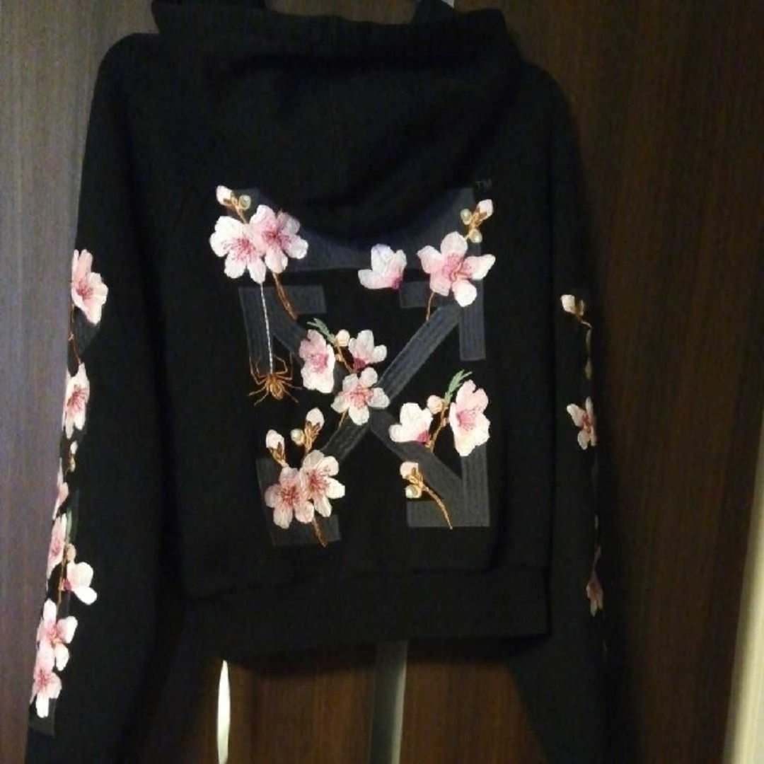 OFF-WHITE オフホワイト 桜パーカー - パーカー