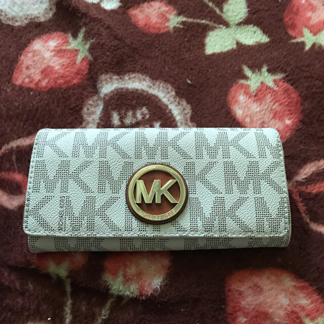 Michael Kors(マイケルコース)のマイケルコースの長財布 値下げ限界なので特別にします！ レディースのファッション小物(財布)の商品写真