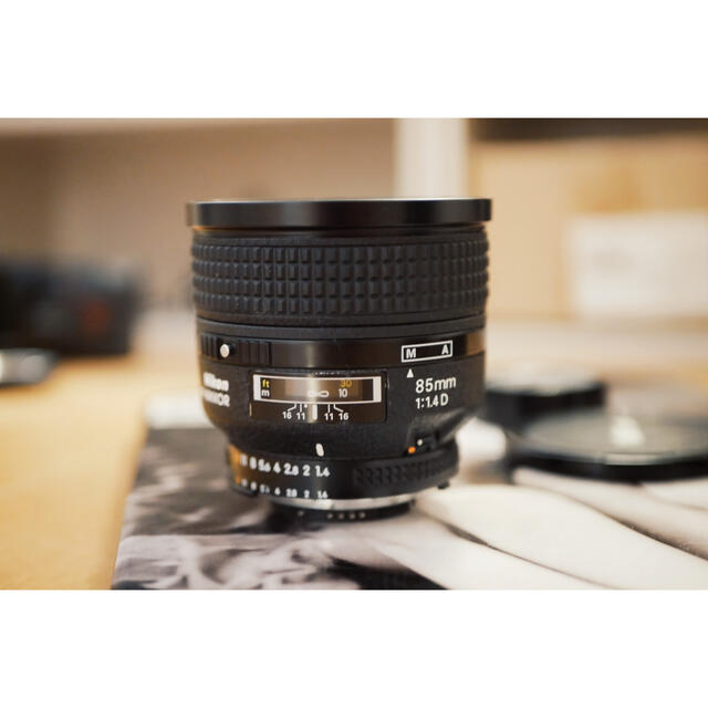 ニコン NIKON AF NIKKOR 85mm f1.4 D レンズ