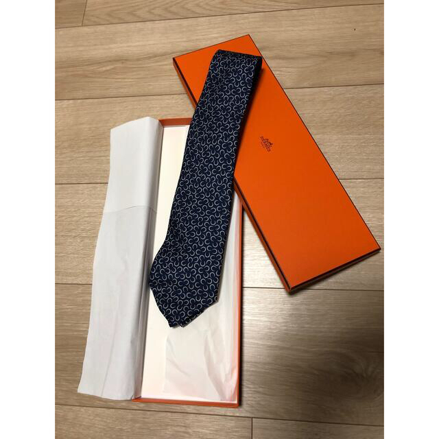 Hermes ネクタイ　袋・手提げ袋あり