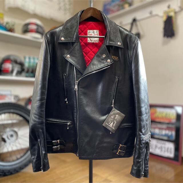 Lewis Leathers(ルイスレザー)の未使用☆ルイスレザー ライトニング レギュラーフィット ホースハイド 黒/42 メンズのジャケット/アウター(ライダースジャケット)の商品写真