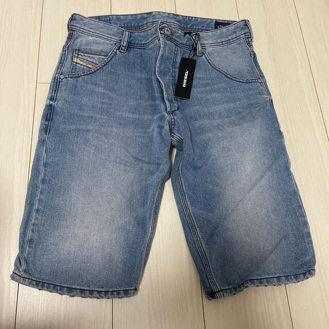 【新品】DIESEL デニムハーフパンツ 30サイズ ブルー系